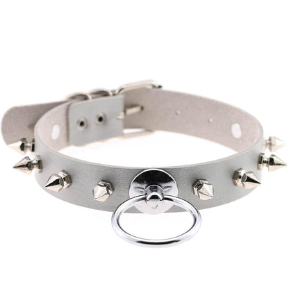 Skórzany choker z kolcami