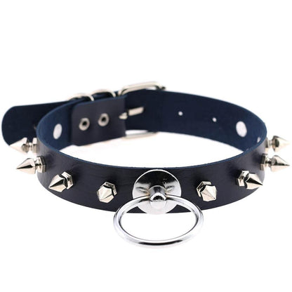 Skórzany choker z kolcami
