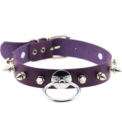 Skórzany choker z kolcami