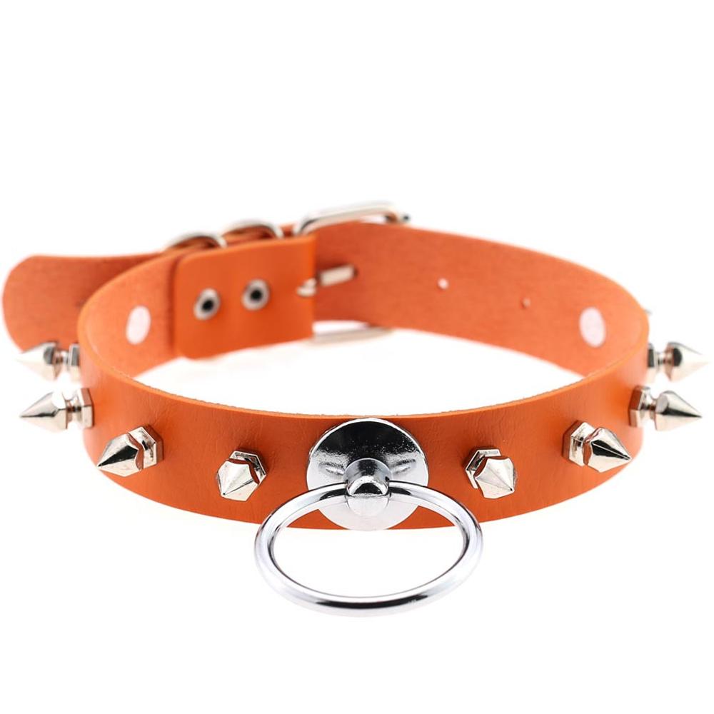 Skórzany choker z kolcami