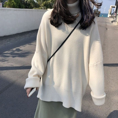 Sweter w stylu oversize z golfem
