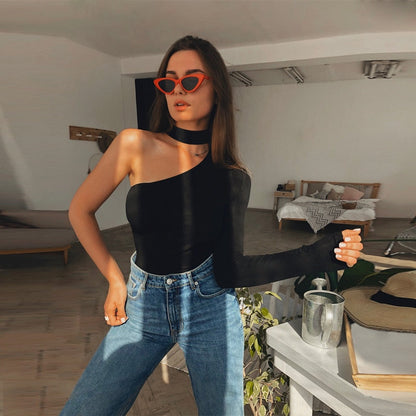 Body z rękawem i chokerem