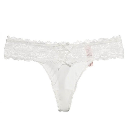 Koronkowe stringi z kokardkami