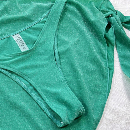 Kostium bikini w zestawie z chustą