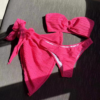 Zestaw plażowy, strój i spódniczka