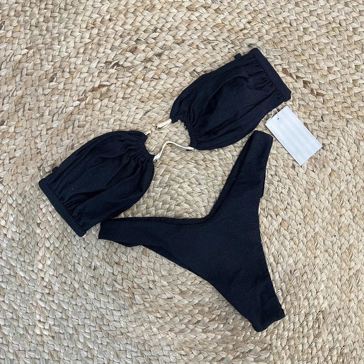 Kobiece brazylijskie bikini