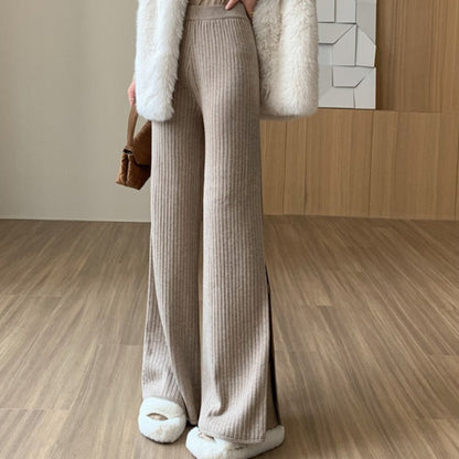 Dzianinowe spodnie z wycięciami na nogawkach