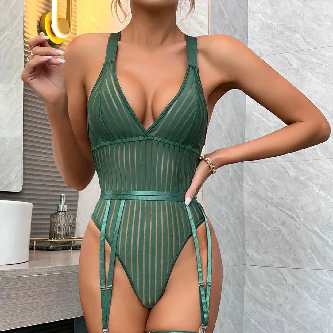 Body z pasem do pończoch